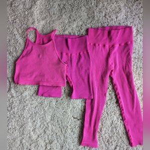 Gap Fit Seamless Ribbed Brami, Bike Short, 7/8 Legging Bundle (Like New! 3 pcs)